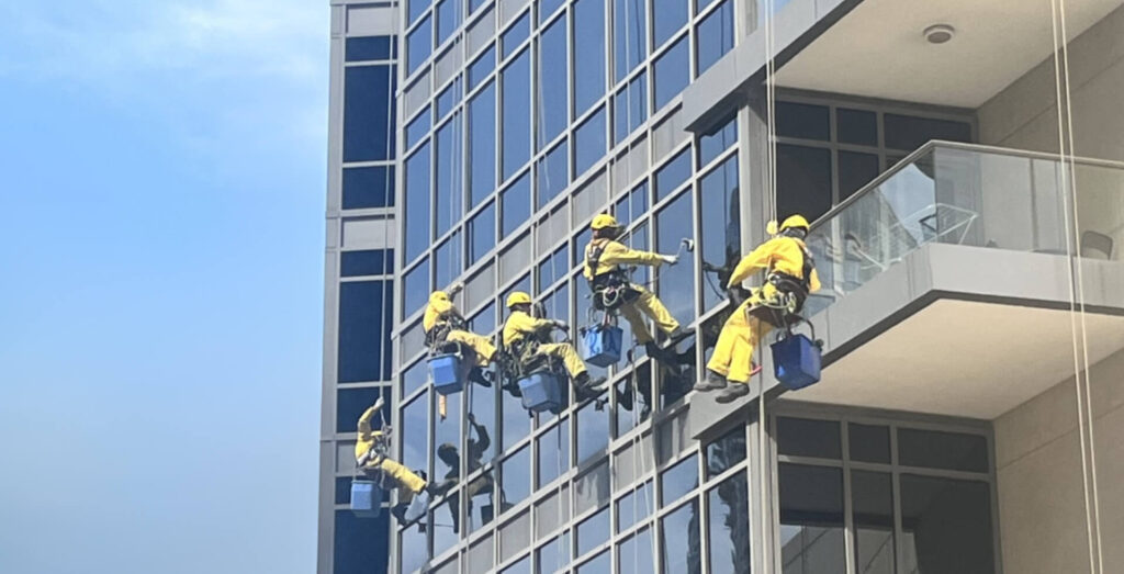 Facade Cleaning Services